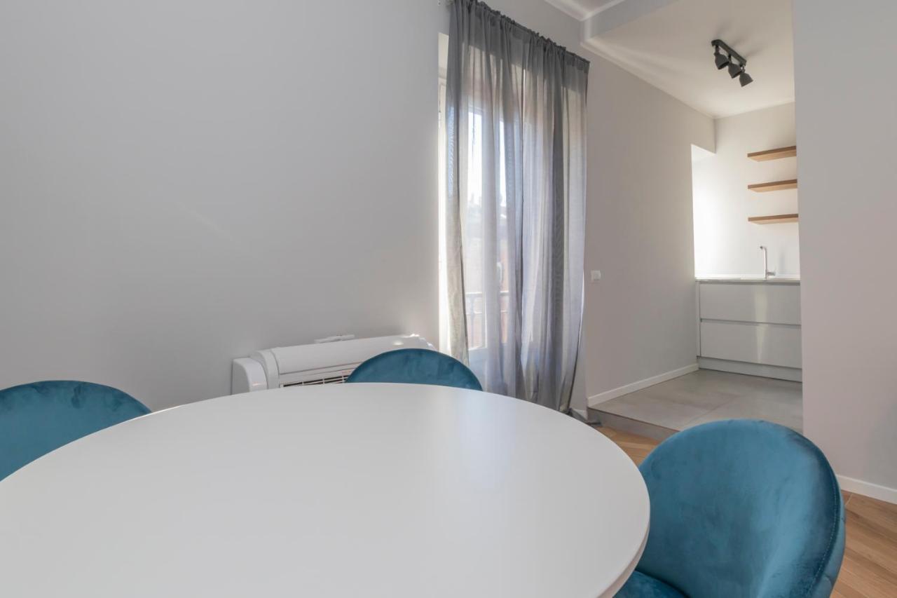 Luxury Apartment In Downtown - Curtatone 4 Milano Dış mekan fotoğraf